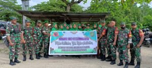 Meraih Keberkahan Koramil 1802/01- Sorong, Bagikan Takjil