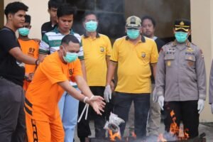 Ditresnarkoba Polda Papua Barat Musnahkan Narkotika Jenis Ganja Sebanyak 963,626 Gram