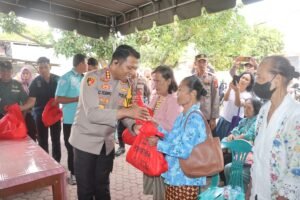 Minggu Kasih, Kapolresta Sidoarjo Gayeng dengan Jemaat GPIB