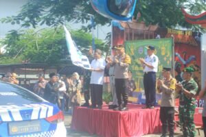 Wujudkan Rasa Aman Lancar, Kapolres Pasuruan Bersama Bupati Lepas Mudik Gratis