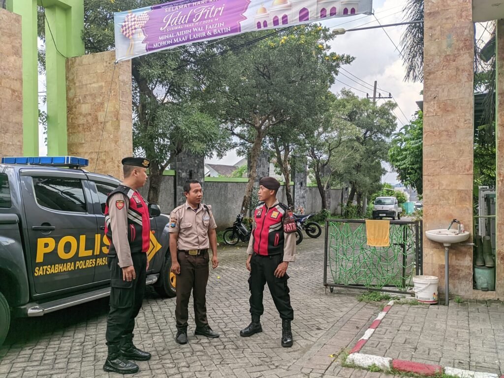 Pastikan Kamtibmas Kondusif Selama Idul Fitri, Samapta Polres Pasuruan Rutin Melaksanakan Patroli Kota