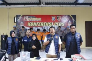 Pelaku Jual Beli Bahan Peledak di Amankan Unit Resmob Polresta Sidoarjo.