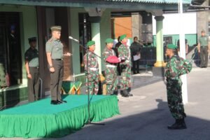 Kodim 0808/Blitar Gelar Upacara Bendera 17 an Bulan April Tahun 2024