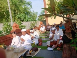 Polresta Sidoarjo Gelar Ibadah Suci Tilem dan Doakan Kesuksesan WWF Bali