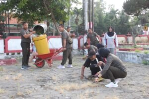 Dalam Rangka HUT Lahir Pancasila, Kodim 0808/Blitar Gelar Karya Bakti Pembersihan Di Museum Peta