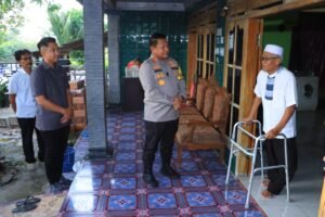 Disambut Haru, Kapolres Ngawi Kembalikan ke Pemilik Pick Up yang Hilang Ditemukan Polisi 