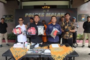 Polres Malang Berhasil Bongkar Peredaran Narkoba Jaringan Lapas, 2 Kilogram Ganja Disita