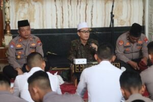Membina Mental Dan Spiritual, Polres Pasuruan Gelar Binrohtal Bersama Anggota Dan Santunan Anak Yatim