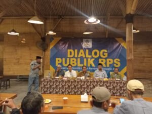 Dialog Ruang Publik Sidoarjo: Mencari Solusi untuk Pembangunan Daerah.