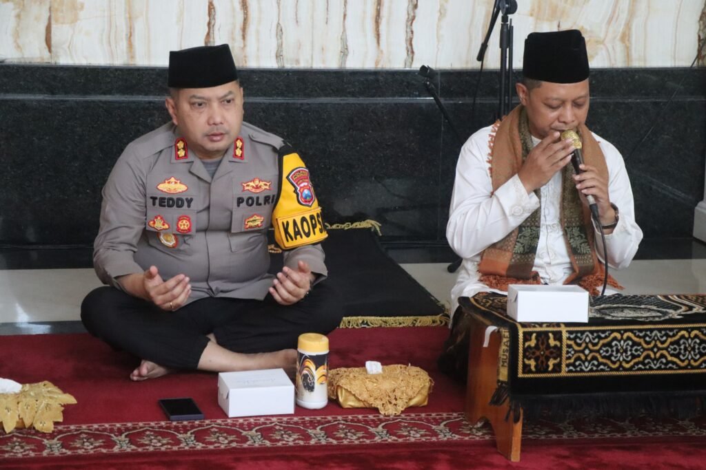 Polres Pasuruan Gelar Binrohtal Rutin Dan Santunan Anak Yatim