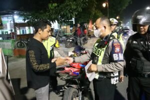 Patroli Skala Besar TNI – Polri Jaga Sitkamtibmas di Kota Mojokerto Jelang 1 Muharam