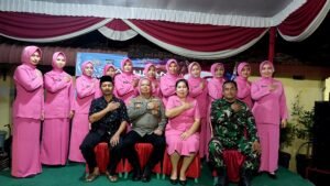 Sinergitas di Kecamatan Tarik Peringati Hari Bhayangkara