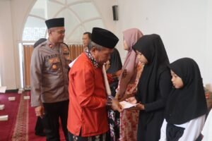 Tingkatkan Iman Dan Taqwa, Polres Pasuruan Gelar Binrohtal Rutin Dan Santunan Anak Yatim