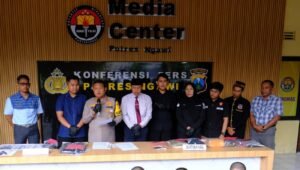 Polres Ngawi Berhasil Mengamankan 3 orang Kakek Tersangka Cabuli Bocah SMP