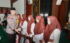 Peringati 1 Muharram Kapolda Jatim : Jadikan Momentum Tahun Baru Islam Sebagai Pijakan Intropeksi