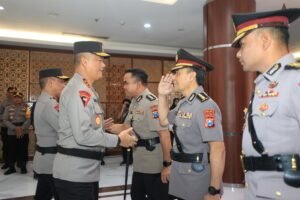 Irjen Pol Drs Imam Sugianto,M.Si Pimpin Sertijab Dua Pejabat Utama Satuan Kerja Polda Jawa Timur