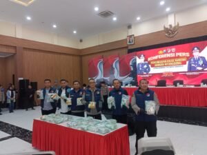 Kado istimewa di HUT RI ke 79 Polresta Sidoarjo Berhasil Menangkap kurir Sabu-sabu Seberat 30 kg.