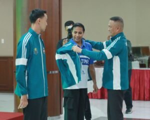 Kapolda Jatim Berangkatkan Tim Bola Voli Ikuti Turnamen Kapolri Cup 2024 di Jabar