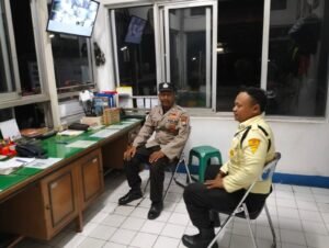 Patroli Harkamtibmas Polsek Kunjang Jaga Wilayah Aman Dan Kondusif