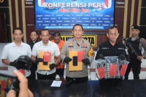 Polisi Kota Blitar Berhasil Bekuk Pelaku Kejahatan Dengan Modus Kempes Ban