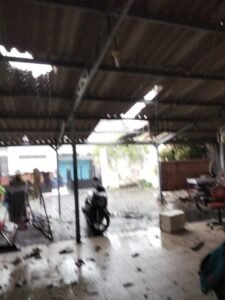 Angin Puting Beliung Landa Mulyorejo Surabaya, Walikota Eri Cahyadi Tanggap Tangani Dampak Bencana