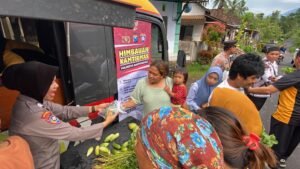 Mobil Mayur Kamtibmas Polresta Banyuwangi Kembali Beraksi,Warga Riang Hati