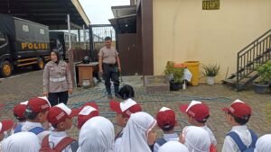 Satlantas Polresta Sidoarjo Edukasi Tertib Lalu Lintas Pelajar SD