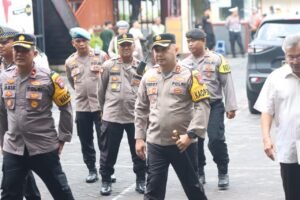 Kapolres Pasuruan Tinjau Kesiapan Pos Pengamanan Jelang Natal dan Tahun Baru