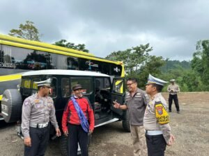 Operasi Lilin Semeru Polres Ngawi Siagakan Personel di Sejumlah Tempat Wisata