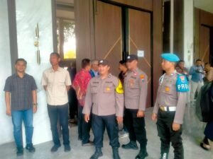 Polres Madiun Kota Terjunkan 126 Personel Amankan Sidang Pleno Penetapan Pemenang Pilkada tahun 2024   