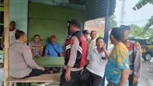 Kapolsek Krian dan Kanit Binmas Sambang Silaturahmi ke Pemdes Terik