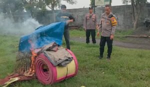Polsek Krian Grebek Perjudian Sabung Ayam di Sedengan Mijen Krian