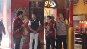 Forkopimda Sidoarjo Berikan Rasa Aman dan Nyaman Ibadah saat Imlek