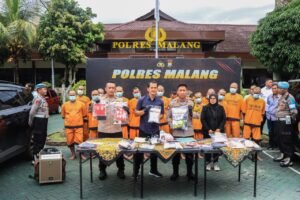 Polres Malang Berhasil Ungkap Peredaran Narkoba 18 Tersangka dan 586 Gram Sabu Diamankan   