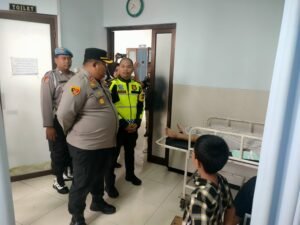 Polres Pasuruan Libatkan Tim Trauma Healing dan Pastikan Korban Laka Bus Brimob Mendapat Perawatan Medis Terbaik