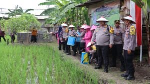 Duduk Bersama Warga Winongan, Kapolres Pasuruan Bahas Keamanan Hingga Ketahanan Pangan