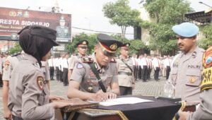 Kasat Lantas, Kasat Tahti dan Dua Kapolsek di Polresta Sidoarjo Berganti