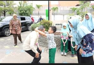 Wakil Menteri Pendidikan Dasar dan Menengah Kunjungi KB-TK Al Muslim, Tekankan Pentingnya Pendidikan Karakter Sebagai Fondasi Pendidikan