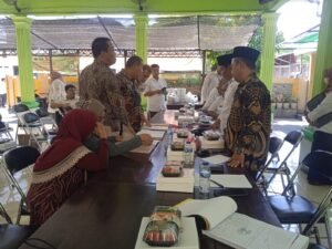 Miris,DPRD Sidoarjo belum juga ada kejelasan memproses Surat Permohonan Hearing Yang di Kirim Oleh Korban Warga Gogol Cemeng Kalang