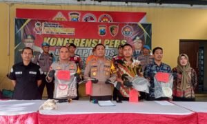 Sungguh mengerikan, Seorang Ibu Kandung Tega Siram Anaknya dengan Air Mendidih.
