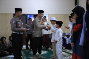 Safari Ramadhan Polres Gresik Gelar Doa dan Buka Bersama Anak Yatim