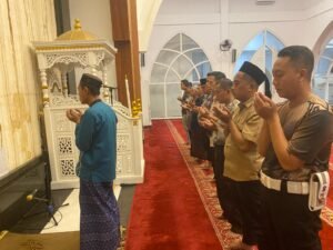 Polres Pasuruan Gelar Salat Gaib untuk Anggota Polri yang Gugur di Way Kanan