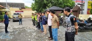 Dua Pilar Taman Berhasil Bersihkan Arena judi Sabung Ayam di Bringinbendo.