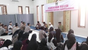 Polsek Tanggulangin dan Bhayangkari Ranting Gelar Buka Bersama dan Pengajian Rutin Bersama Ketua MWCNU Tanggulangin