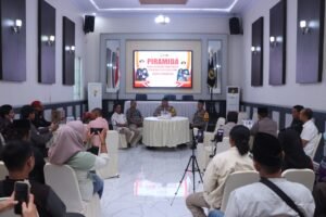 Per erat Sinergitas, Kapolres Pasuruan Buka bersama dan Berikan Bingkisan Kepada Wartawan Jelang Lebaran 