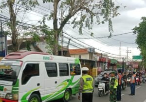 Polres Bojonegoro Tingkatkan Pengawasan di Jalur Perbatasan Pastikan Arus Balik Lebaran Lancar