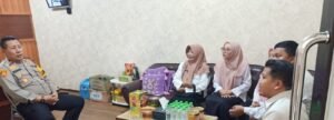Kapolsek Taman Terima Kunjungan Silaturahmi dan Halal Bihalal SDN Wonocolo 1