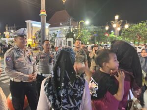 Polisi Temukan Anak Hilang di Kawasan Wisata PSC Kota Madiun   