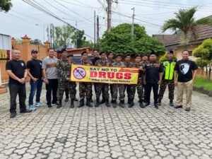 Kanit Reskrim Polsek Balben Sosialisasikan Bahaya Narkoba kepada Anggota Banser Balongbendo