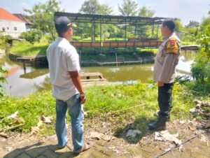 Kolaborasi Polisi dan Pemerintah Desa Wujudkan Ketahanan Pangan Bergizi di Kludan Tanggulangin